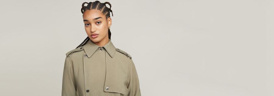flüssiger trench coat