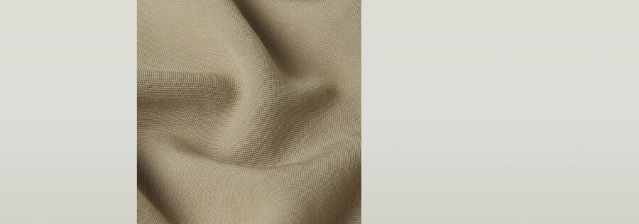 flüssiger trench coat