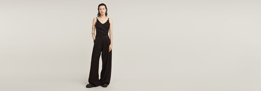 jumpsuit mit fließenden trägern