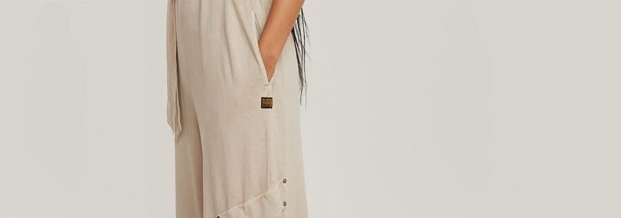 Überfärbter lockerer utility-jumpsuit