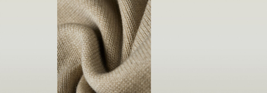gewaschenes leichtes stricktop mit reißverschluss