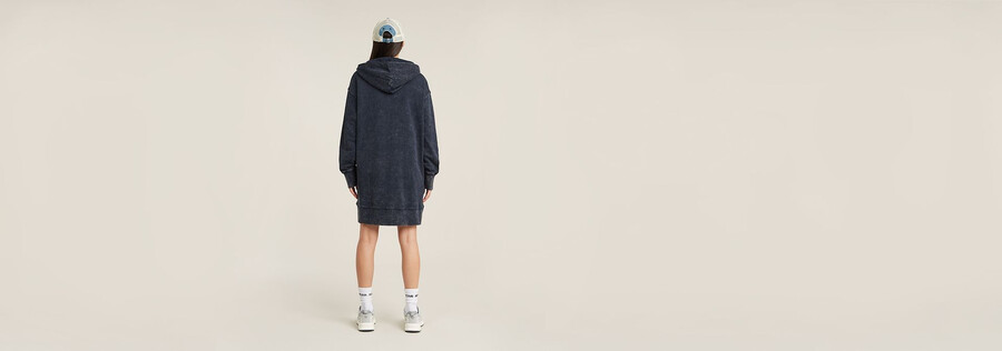 lockeres überfärbtes kapuzenpulloverkleid
