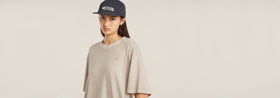 Überfärbtes locker sitzendes t-shirt-kleid mit sattelärmeln