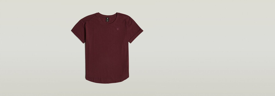 zusammengerolltes freund-t-shirt