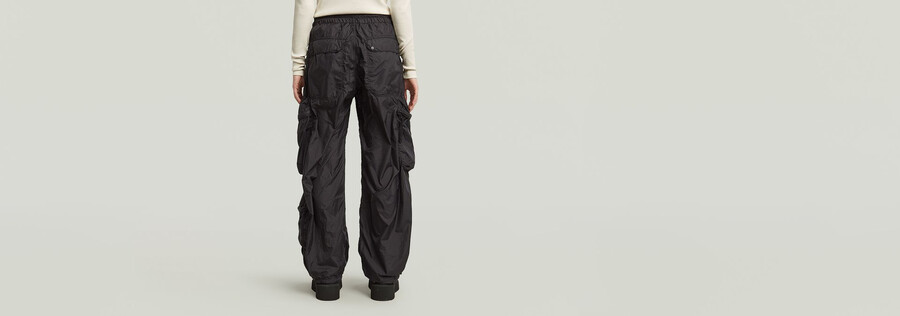 cargohose mit mehreren taschen