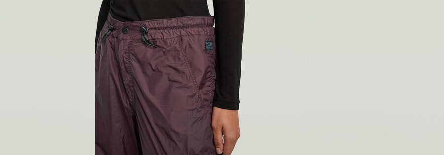 cargohose mit mehreren taschen