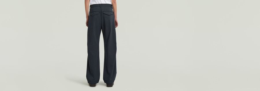 bowey pleated chino