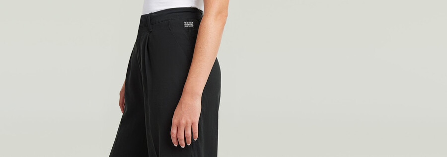 fließende weite hose