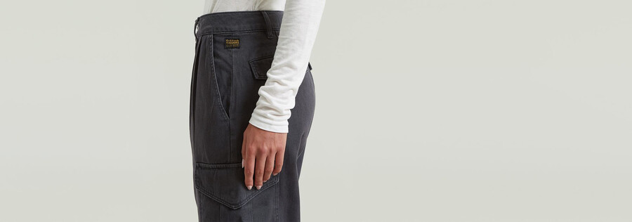 plissierte schmal zulaufende cargo-chino
