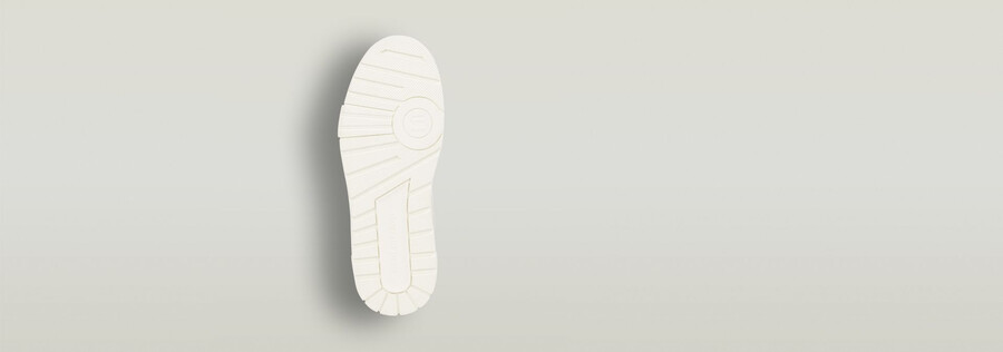 lhana iii sneakers