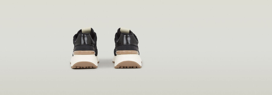 lyn twl sneakers
