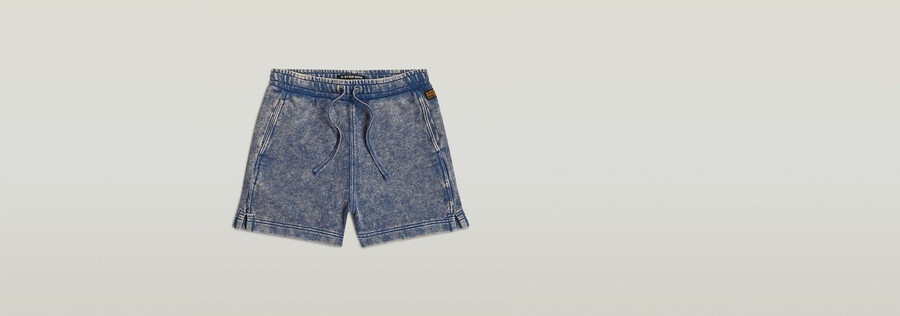 Überfärbte sweatshorts
