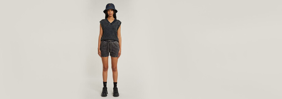 Überfärbte sweatshorts