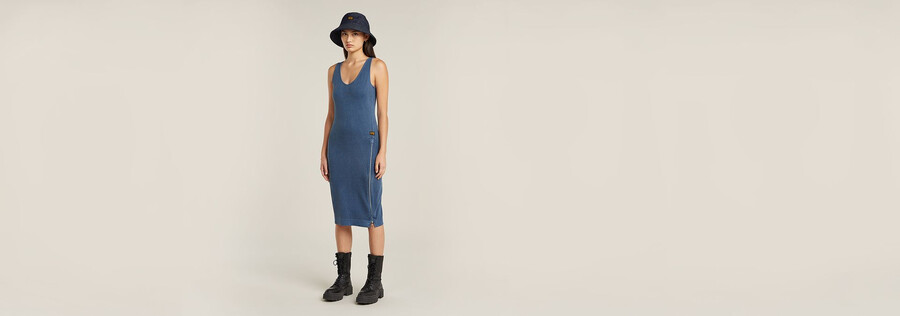 Überfärbtes asymmetrisches reißverschlusskleid