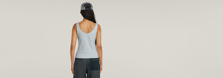 asymmetrisches schmal geschnittenes tanktop mit reißverschluss