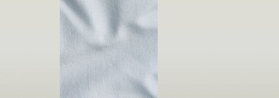 kurzes schmal geschnittenes top