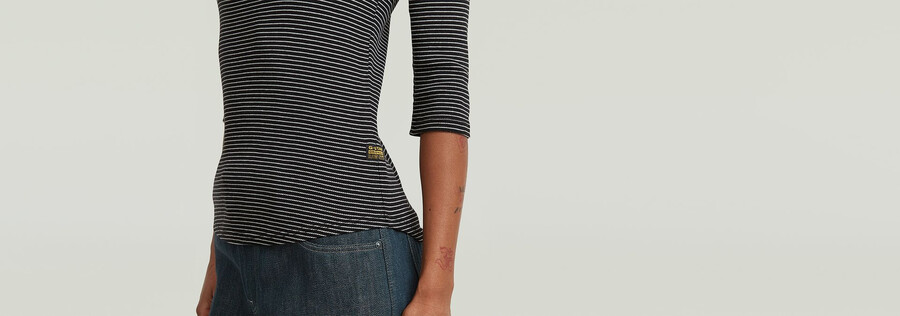 gestreiftes schmal geschnittenes t-shirt