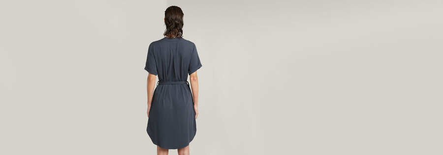 kleid mit gürtel