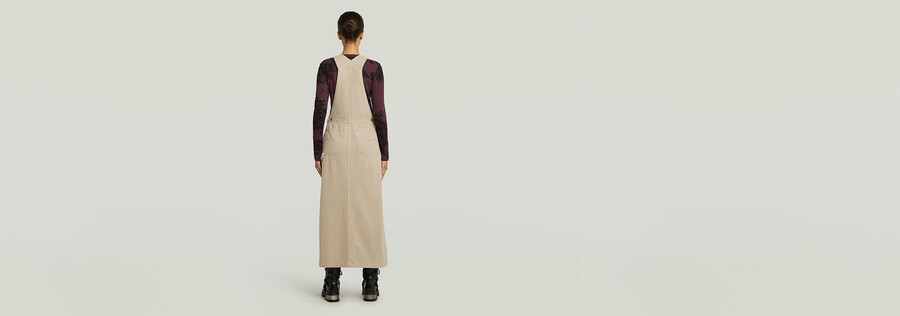 latzkleid