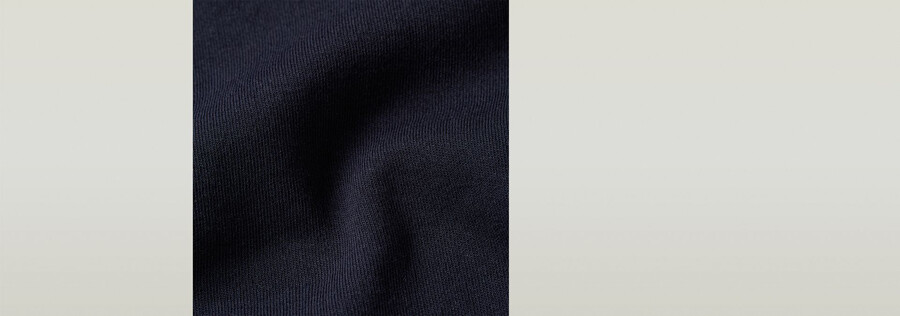 raglan-top