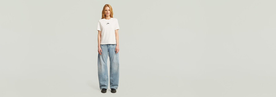 t-shirt mit schriftzug