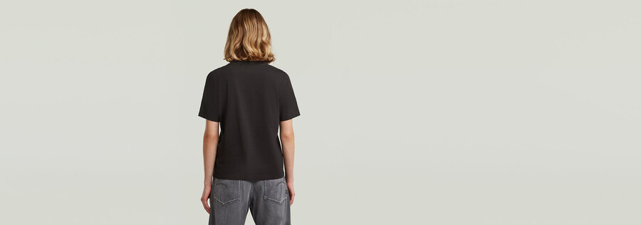 t-shirt mit textgrafik