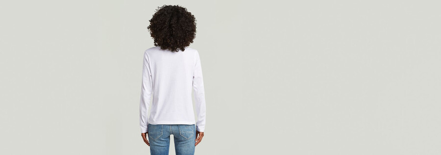 t-shirt mit vorderer naht