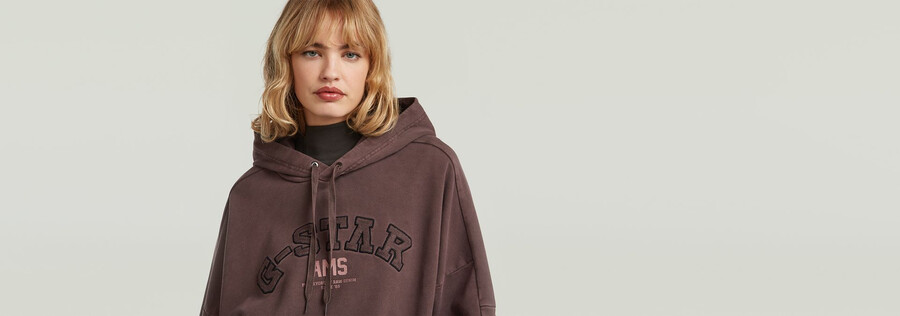 college-hoodie-pullover