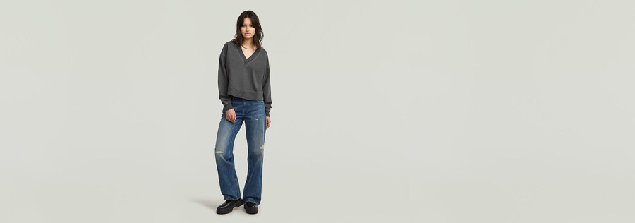 gewaschener lockerer v-pullover
