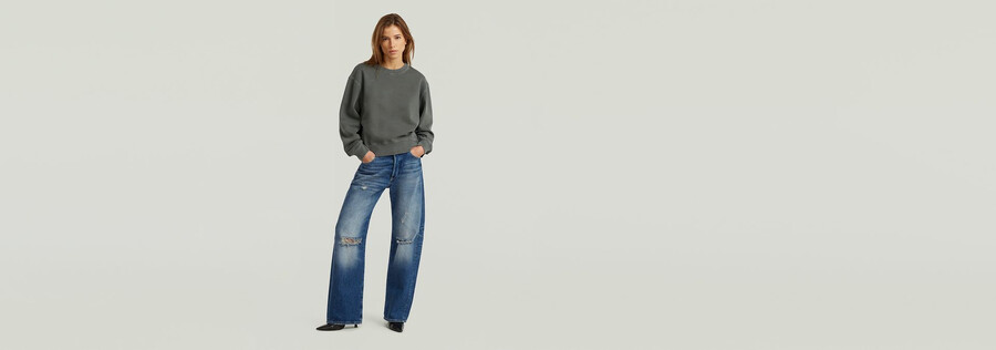 gewaschener lässiger pullover