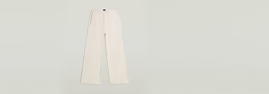 pyjama-set aus t-shirt und hose
