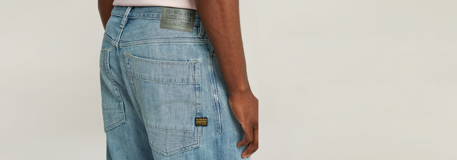 bend loose jeans