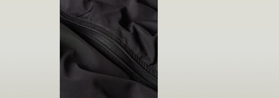 leichte sportliche expeditionsjacke