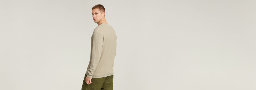 gezackter strickpullover