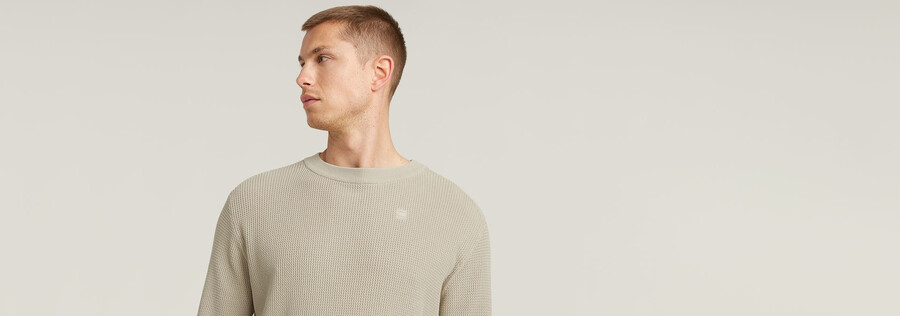 gezackter strickpullover