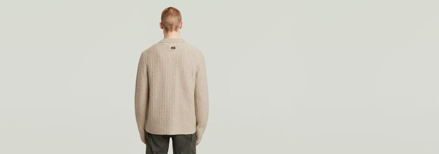 strickpullover mit polokragen und durchgehendem reißverschluss