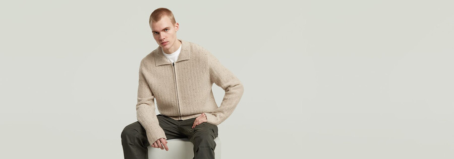strickpullover mit polokragen und durchgehendem reißverschluss