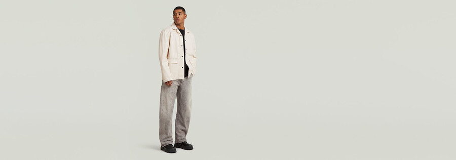 bend loose jeans