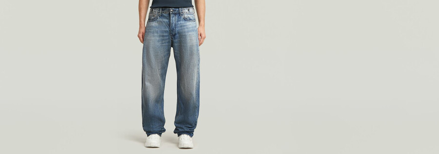 bend loose jeans