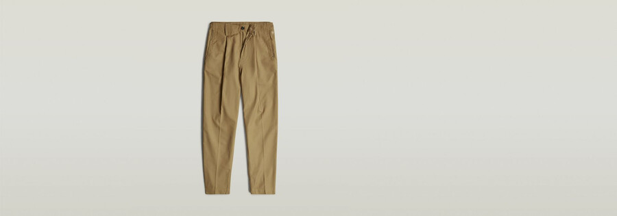 plissierte chino locker geschnitten schmal zulaufend