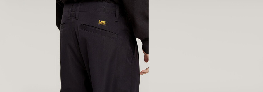 plissierte tech chino relaxed