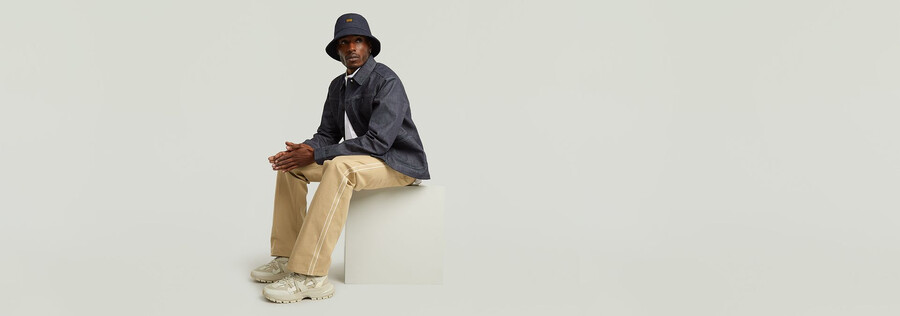 selvedge straight chino