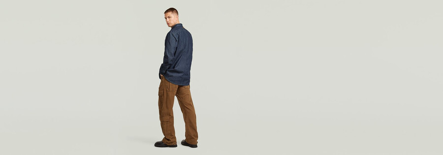 regular shirt mit aufgesetzter tasche