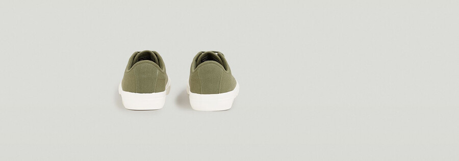 deck basic sneakers