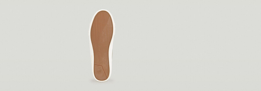 deck basic sneakers
