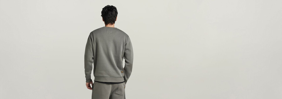 premium core sweater