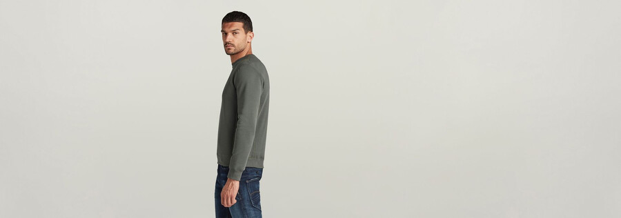 premium core sweater