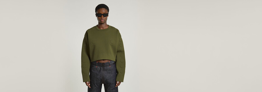 wvb unisex cropped crewneck