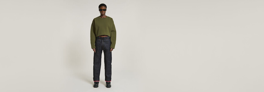wvb unisex cropped crewneck