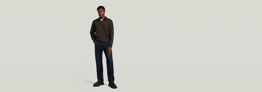 premium core half zip sweater